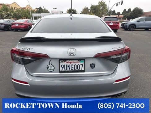 Used 2025 Honda Civic Sport image 6