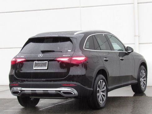New 2026 Mercedes-Benz GLC 300 4MATIC image 6