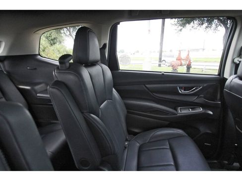 Used 2023 Subaru Ascent Limited w/ Technology Package AWD/4WD image 12