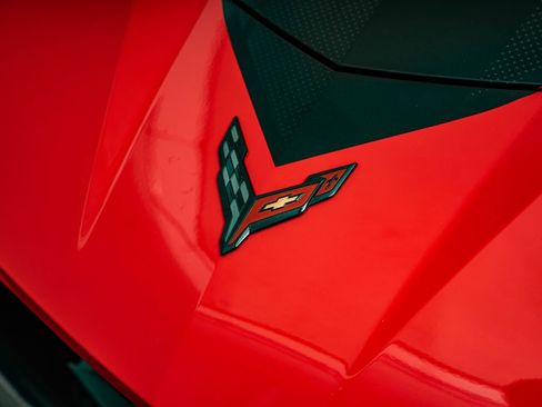 Used 2024 Chevrolet Corvette Stingray Preferred Cpe image 12