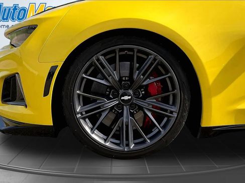 Used 2018 Chevrolet Camaro ZL1 RWD image 37