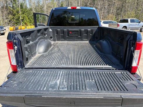 Used 2017 Ford F350 Lariat AWD/4WD image 29