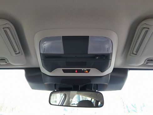 Certified 2025 Subaru Impreza 2.0i image 39