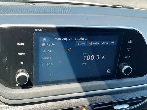 Used 2023 Hyundai Sonata SE FWD image 25