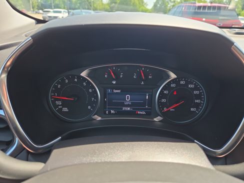 Used 2024 Chevrolet Equinox LT image 11