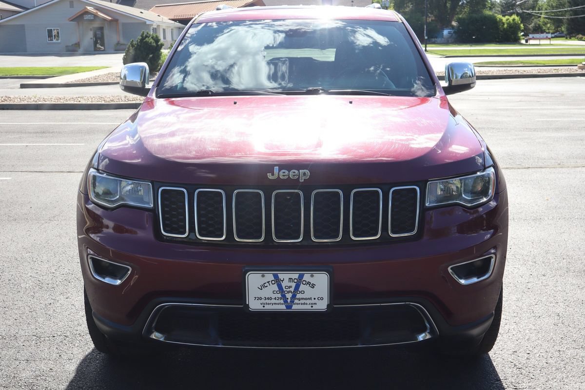 Used 2021 Jeep Grand Cherokee Limited AWD/4WD image 12