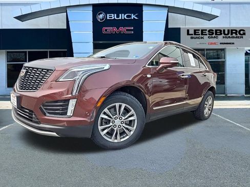 Used 2022 Cadillac XT5 Premium Luxury w/ Technology Package FWD image 3