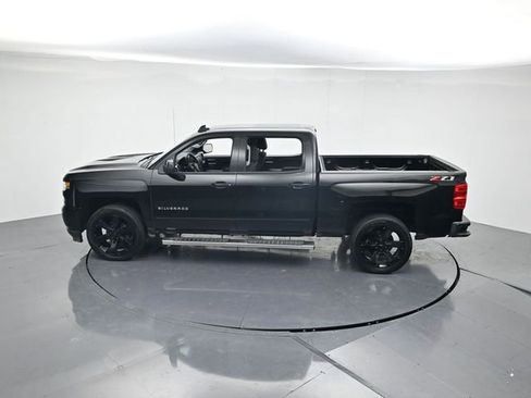 Used 2018 Chevrolet Silverado 1500 LT w/ All Star Edition image 42