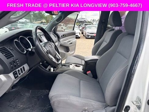 Used 2012 Toyota Tacoma PreRunner w/ TRD Off-Road Pkg RWD image 9