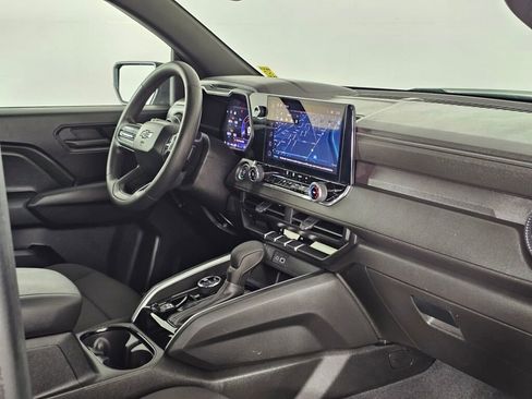 Used 2024 Chevrolet Colorado Trail Boss w/ Advanced Trailering Package AWD/4WD image 39