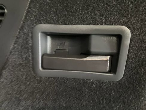 Used 2018 Nissan Murano Platinum image 28