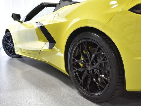 Certified 2023 Chevrolet Corvette Stingray Premium Conv w/ Z51 Performance Package RWD image 8