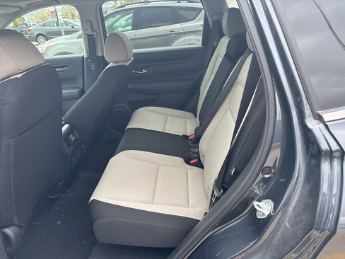Used 2025 Honda CR-V EX image 7