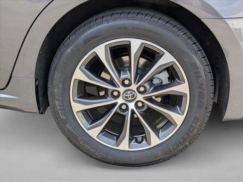 Used 2018 Toyota Avalon XLE FWD image 22