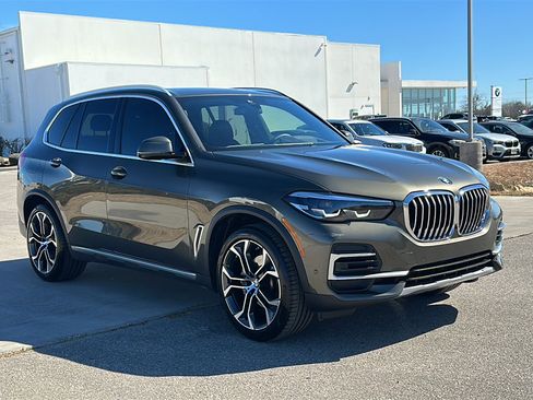 Certified 2023 BMW X5 sDrive40i w/ Premium Package image 10