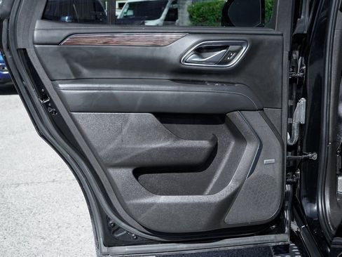 Used 2021 Chevrolet Tahoe Z71 w/ Luxury Package image 37