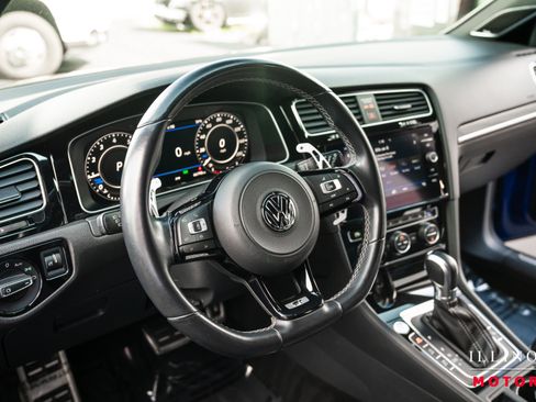Used 2019 Volkswagen Golf 4-Door AWD/4WD image 21