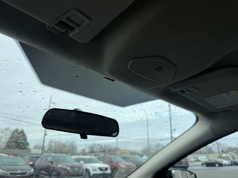 Used 2016 Ford Focus SE image 42