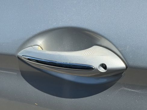 Used 2013 BMW 650i Gran Coupe RWD image 9