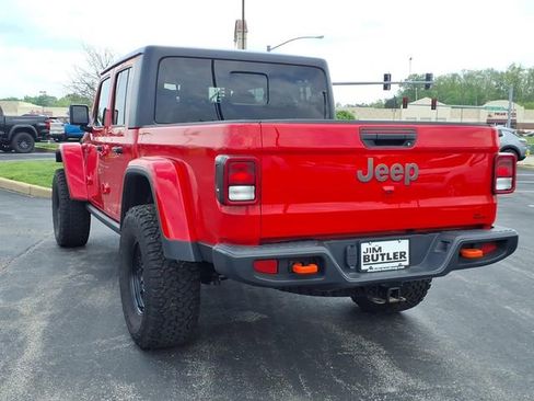 Used 2021 Jeep Gladiator Mojave w/ Cold Weather Group AWD/4WD image 2