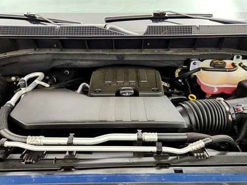 Used 2024 Chevrolet Silverado 1500 Custom AWD/4WD image 24