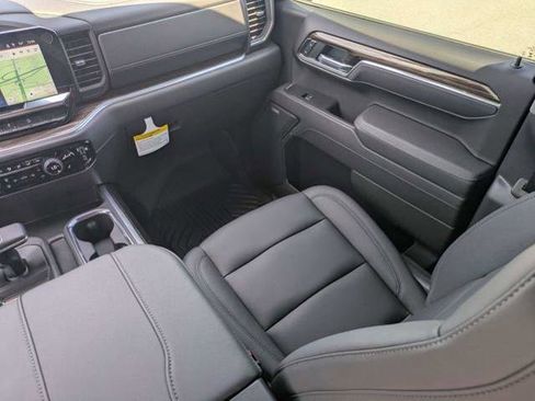 New 2026 Chevrolet Silverado 1500 LT Trail Boss w/ Safety Package AWD/4WD image 19