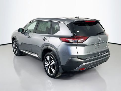 Used 2023 Nissan Rogue SL AWD/4WD image 5