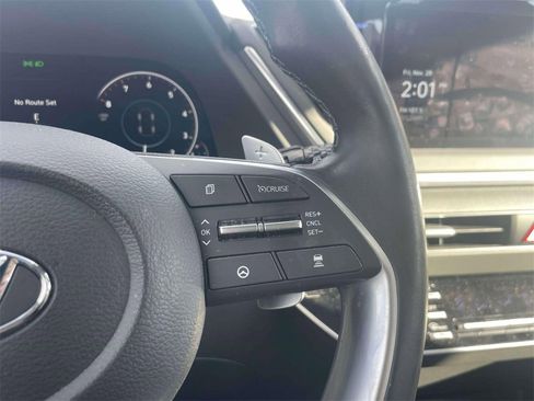 Used 2023 Hyundai Sonata Limited image 23
