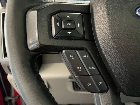 Used 2018 Ford F150 XLT w/ Equipment Group 302A Luxury AWD/4WD image 10
