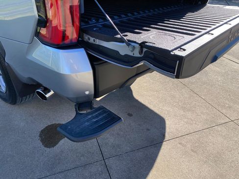 Used 2025 Toyota Tundra 1794 Edition image 13