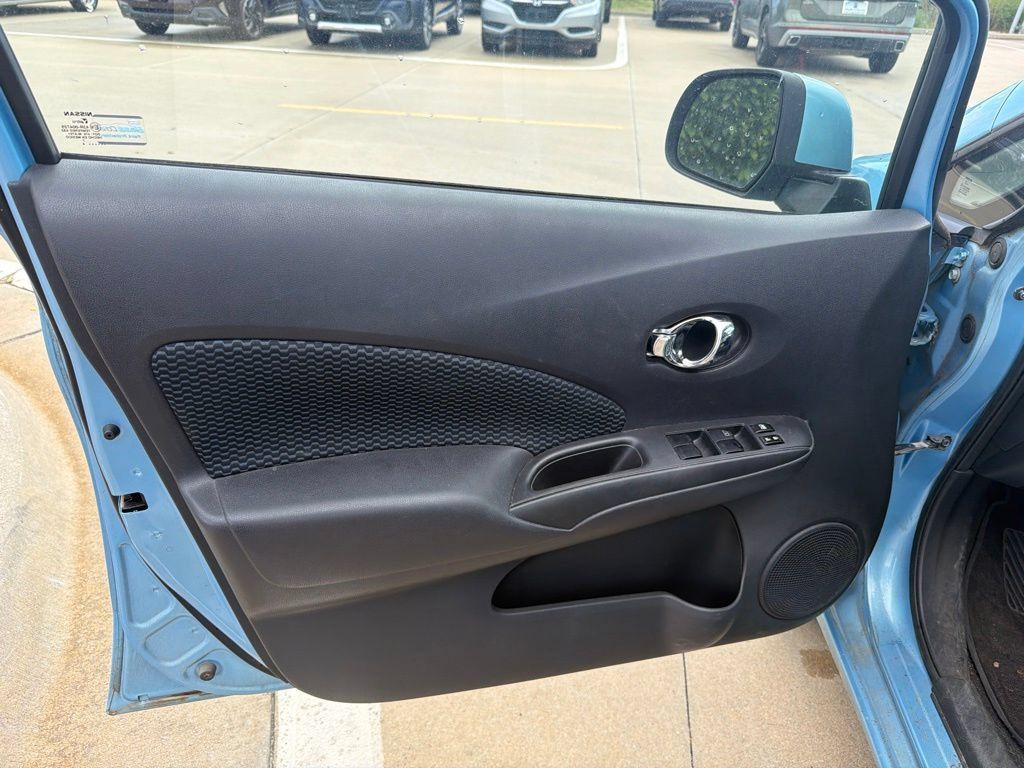 Used 2014 Nissan Versa Note SV FWD image 9