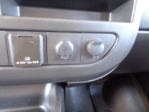 Used 2018 Chevrolet Express 2500 LT w/ LT Preferred Equipment Group image 71