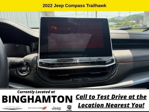 Used 2022 Jeep Compass Trailhawk w/ Trailhawk Elite Group AWD/4WD image 12