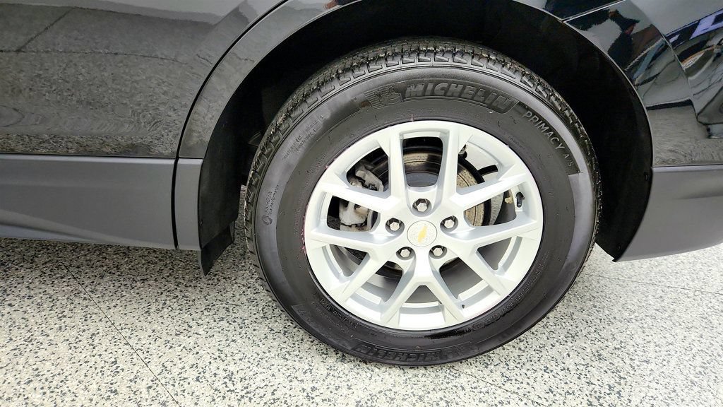 Used 2024 Chevrolet Equinox LS FWD image 9