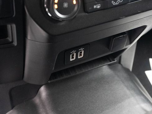Used 2019 Ford F150 XL w/ Equipment Group 101A Mid AWD/4WD image 29