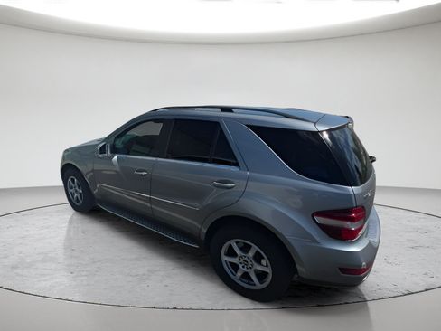 Used 2011 Mercedes-Benz ML 350 2WD image 6