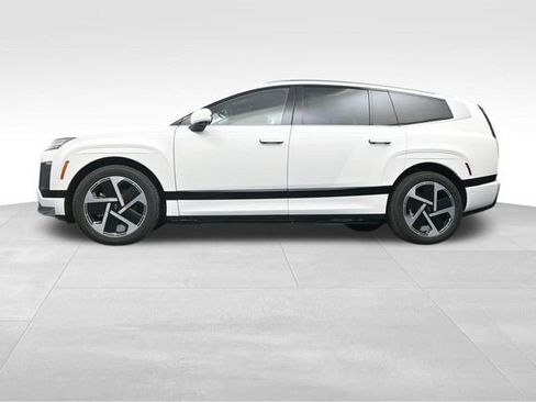 New 2026 Hyundai Ioniq 9 Calligraphy image 35