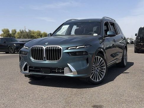 New 2026 BMW X7 xDrive40i image 2