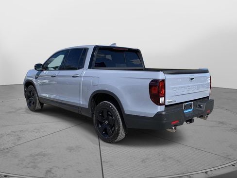 Certified 2024 Honda Ridgeline Black Edition image 5