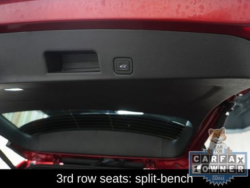 Used 2025 Chevrolet Traverse LT FWD image 10