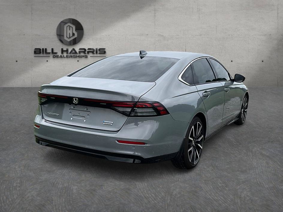 Used 2025 Honda Accord Touring image 6