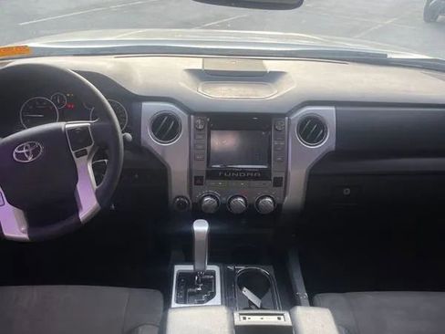 Used 2014 Toyota Tundra SR5 image 14