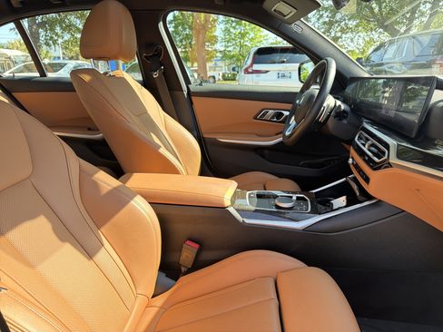 Certified 2023 BMW 330i xDrive Sedan w/ Premium Package AWD/4WD image 33