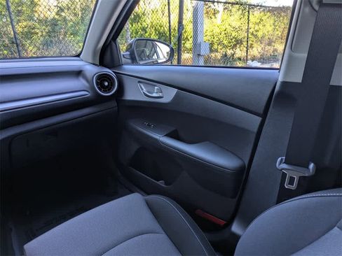 Used 2024 Kia Forte LXS image 16