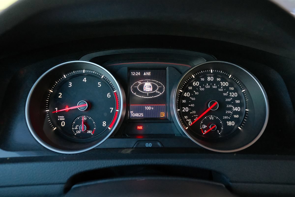 Used 2017 Volkswagen GTI Sport FWD image 19