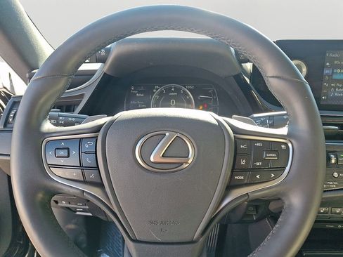 Used 2022 Lexus ES 350 w/ Premium Package image 20