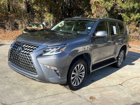 Used 2021 Lexus GX 460 Luxury image 3