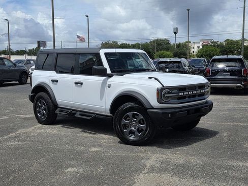 Used 2024 Ford Bronco Big Bend AWD/4WD image 2