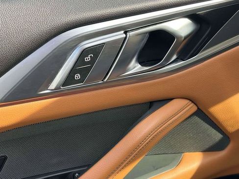 Used 2021 BMW 430i Convertible image 9