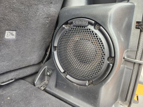 Used 2012 Jeep Wrangler Sahara image 34